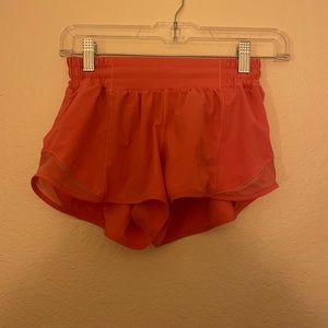 Lululemon coral hottie hot shorts, size 4